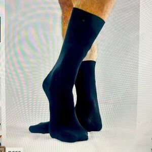 Mens black ballet sock, size 4-7.5